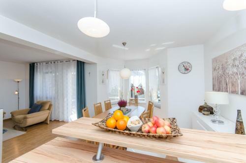 Dalmatian Village Charm - Spacious Villa With Pool Near Trogir