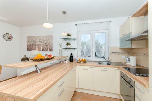Dalmatian Village Charm - Spacious Villa With Pool Near Trogir