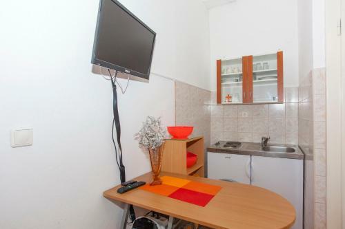 Apartments Lara