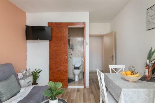 Apartments M