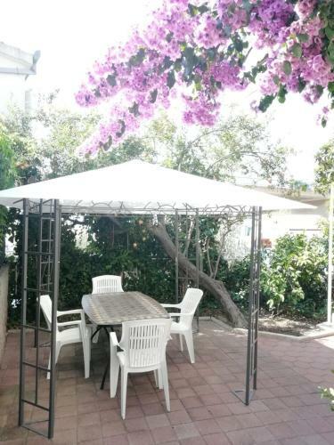 Apartman 1 Kelava S Pogledom Na More