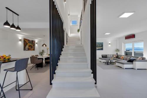 Luxury Apartments Diamond