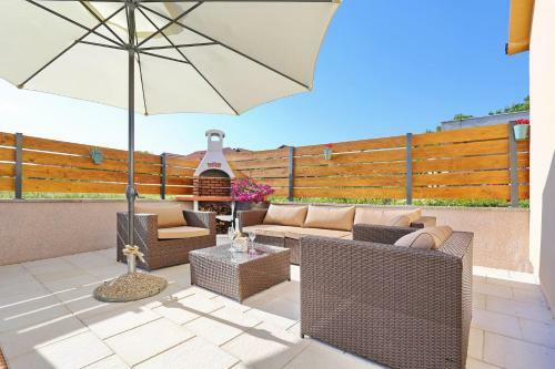 Villa Punta Garden Pool House
