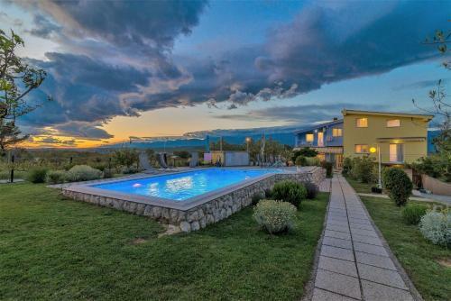Poolincluded - Seaview Villa Nika