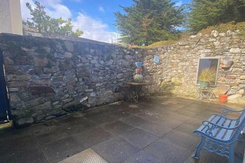 Charming 3 Bedroom Beach-front Townhouse