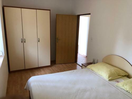Apartments Anka Brala
