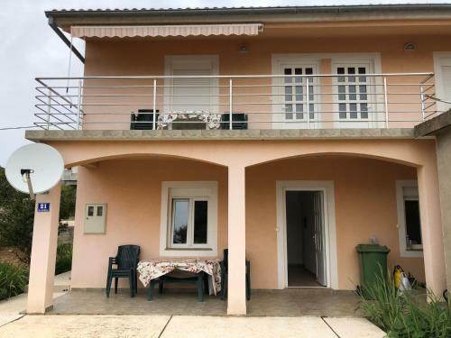 Apartments Anka Brala