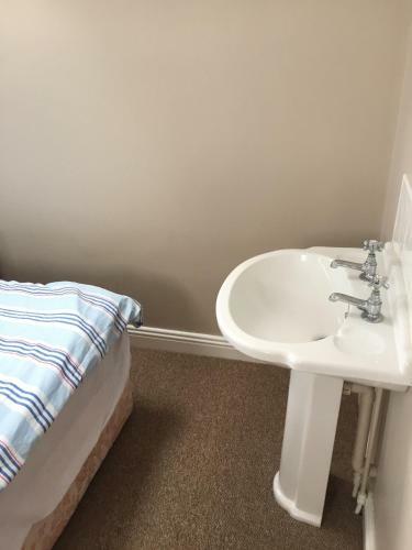 Two Bedroom House - With Internet