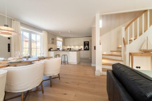 Henrys Reeth�s