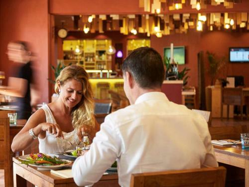 Hotel Ibis Thalassa Hyeres Plage