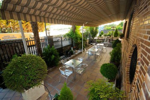 Hostal El Cruce