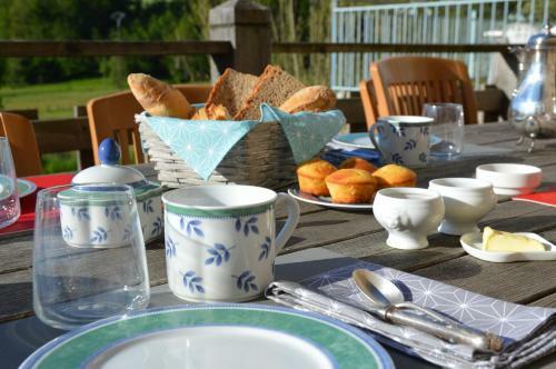 Bed & Breakfast Domaine De La F�e-licit�