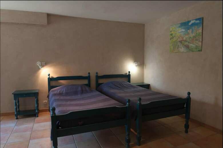 Hostal Domaine Bellelauze