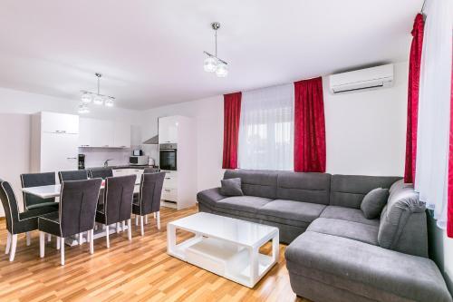 Hostal House Dragan K2