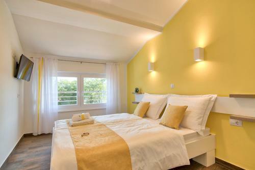 9 Bedroom Villa In Medulin
