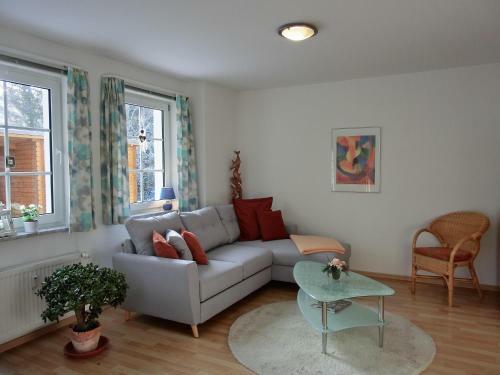 Apartamento Ferienwohnung U8 "d�nengras"