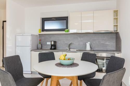 Apartments Medulin By The Sea