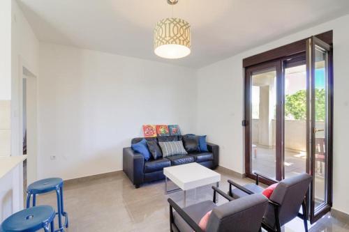 Apartments With A Parking Space Medulin - 17107
