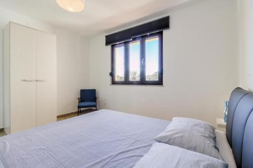 Apartments With A Parking Space Medulin - 17107
