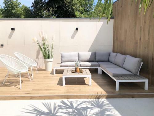 New Design Villa With Full Comfort