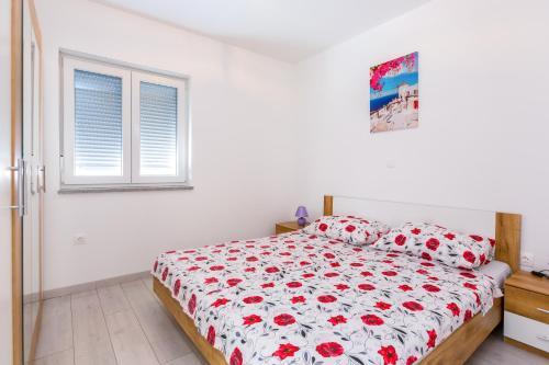 Apartment Grasser With 2 Bedrooms