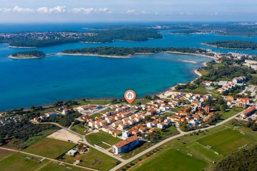 Villa Mila With Private Pool And Sea View