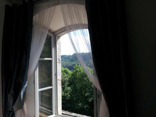 Bed & Breakfast La Tour Charlemagne