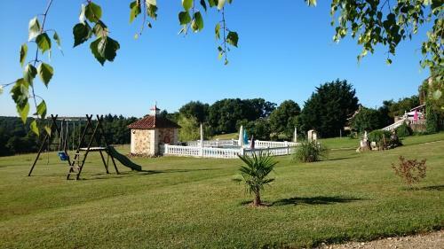 Domaine De Maumont
