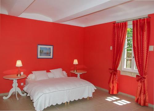 Hostal La Mouti�re