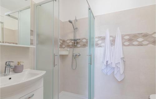 Awesome Apartment In Medulin With Wifi And 3 Bedrooms
