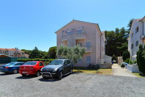 Apartment Josip 2114