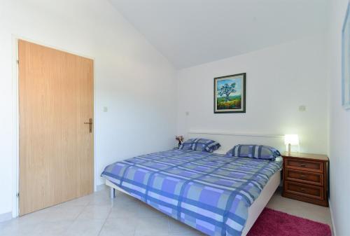 Apartment Josip 2114