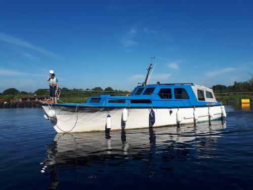 Cruiser Boats Ireland Shannon