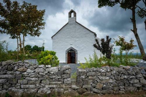 New: The Burren Art Gallery - (1798)