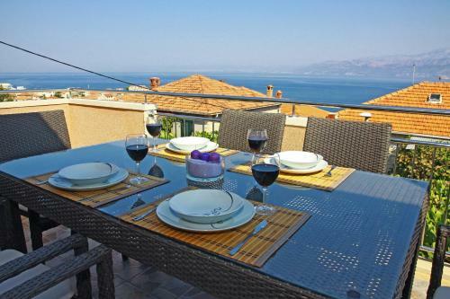 Vacation House On Island Brac - Ana