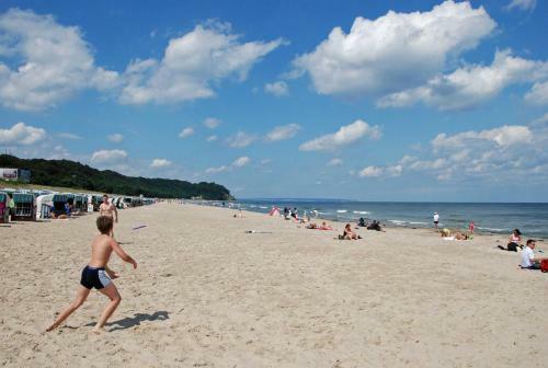 Apartamento Fewo Mit Balkon Und Strandkorb Am