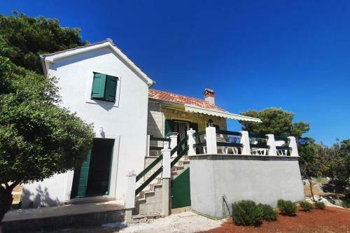 Villa Panoramic Sea View Holiday House Alba