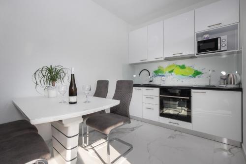Apartments Blueview
