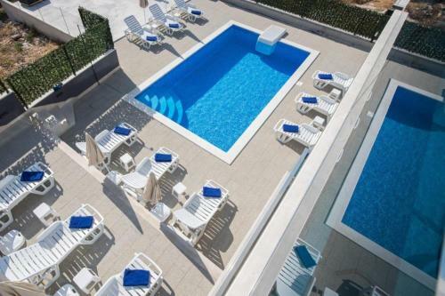 Apartments Jakov - Modern And Cosy With Pool