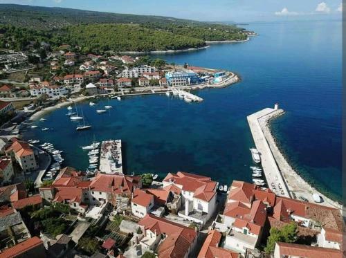Guesthouse Cvitina Lovre?ina