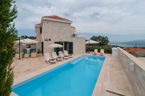 Villa Dino