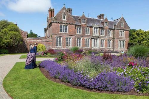 The Dairy Cottage At Wells House, Wexford