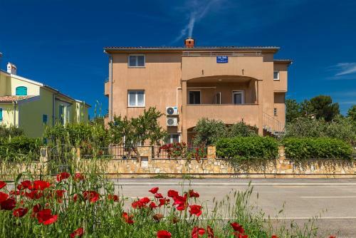 Apartamentos Vila Milla