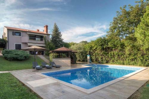 Villa Premantura Olive Garden