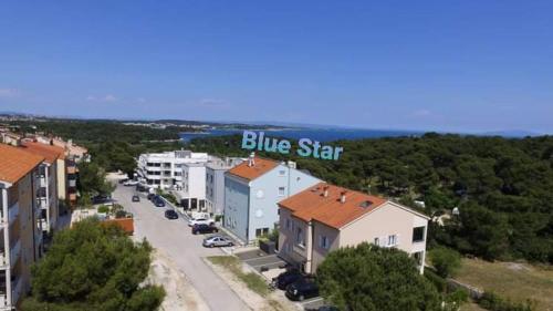 Apartamentos Blue Star