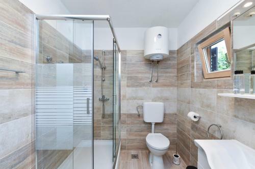 Apartments Nikola 2113