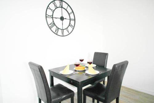 Sunny Apartment