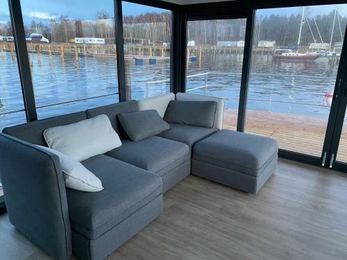 Hausboot Trinity