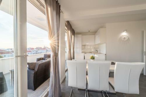 Villa Magnifica Apartments With Pool