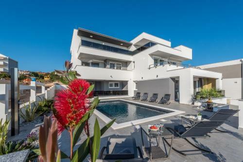 Villa Magnifica Luxury Apartments